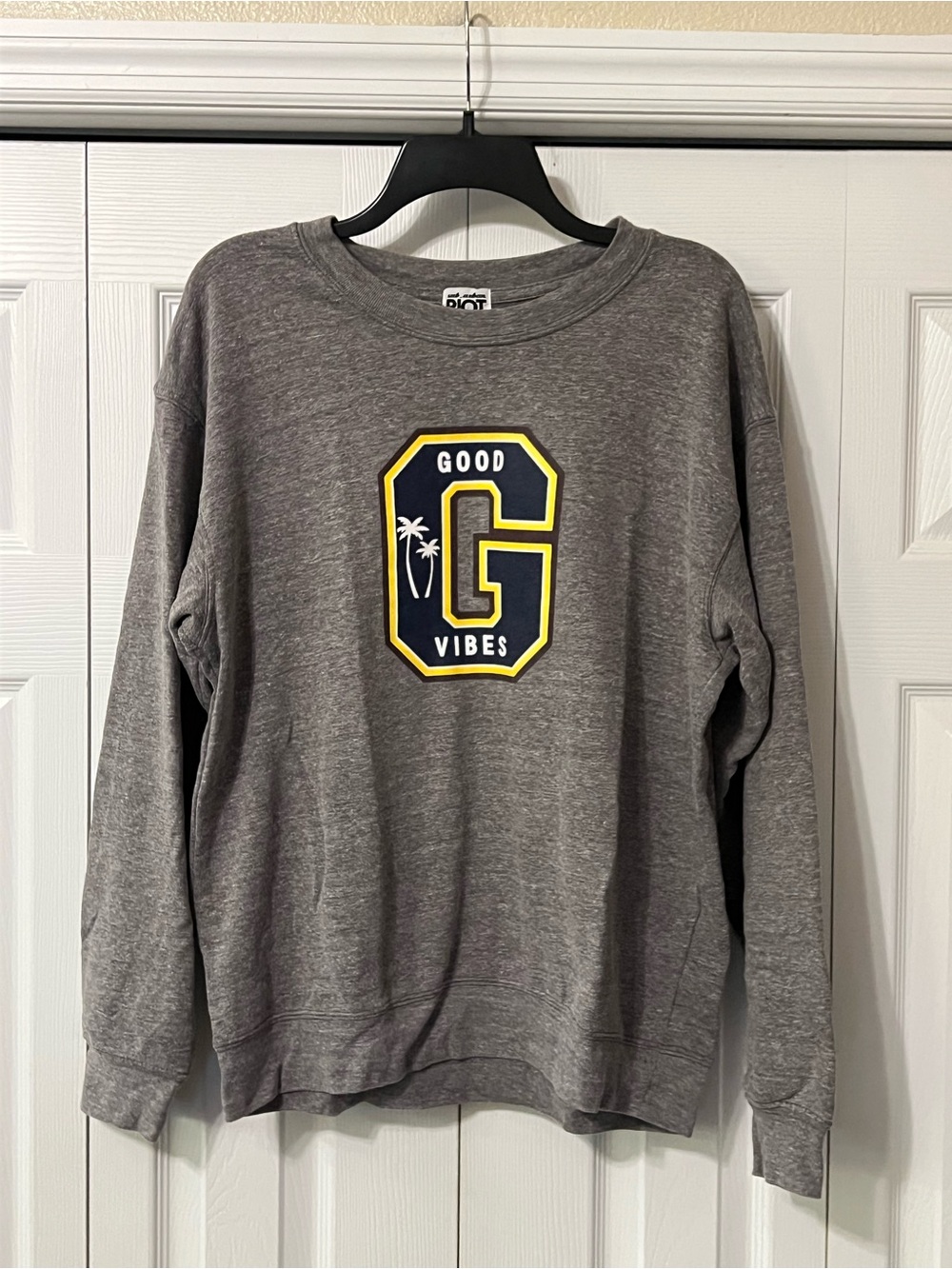Sub Urban Riot Gray G Good Vibes Pullover Sweatshirt sz Large Crewneck